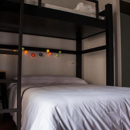 Quartier Leon Hostel Jabalquinto Экстерьер фото